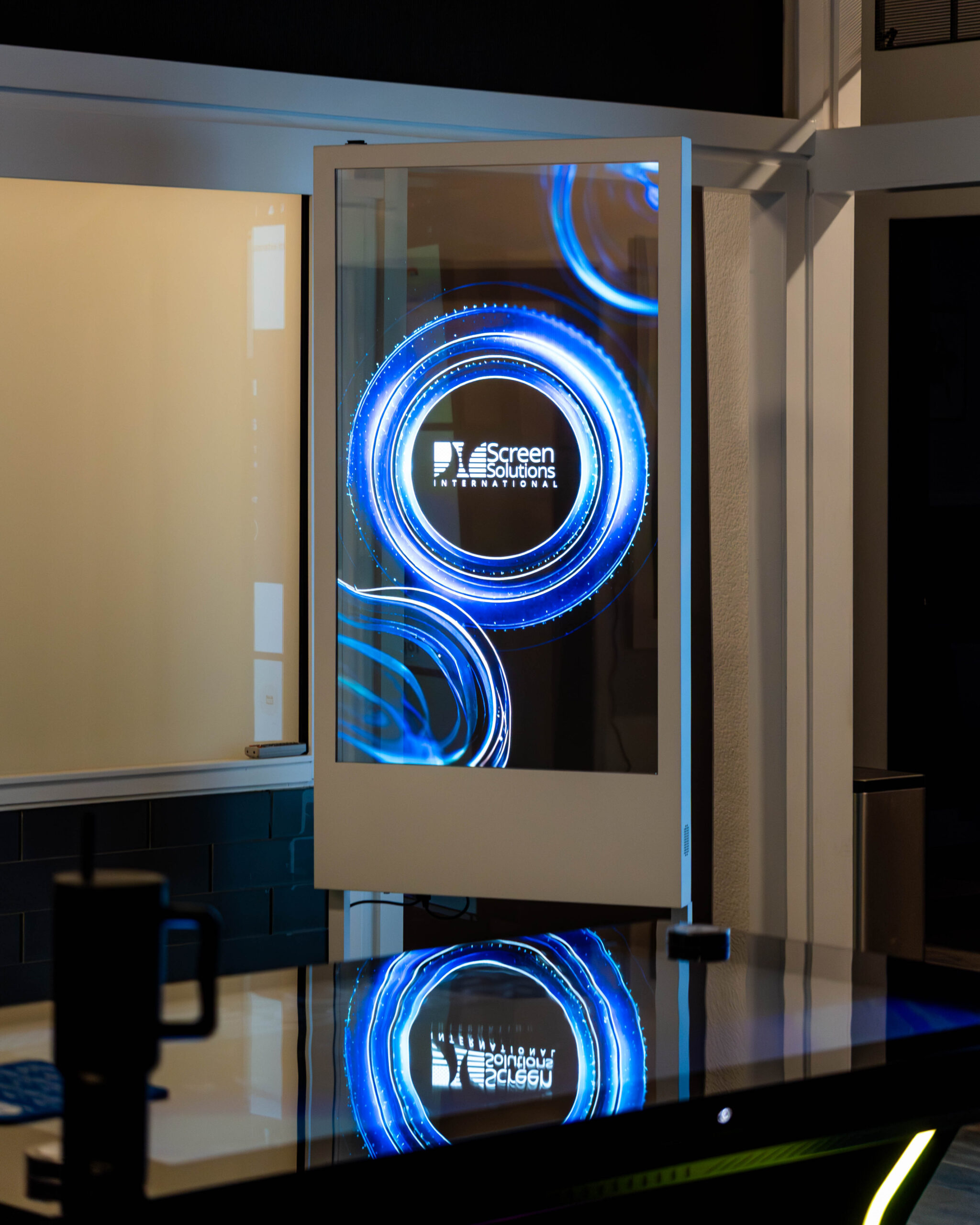 SSI Transparent OLED Display