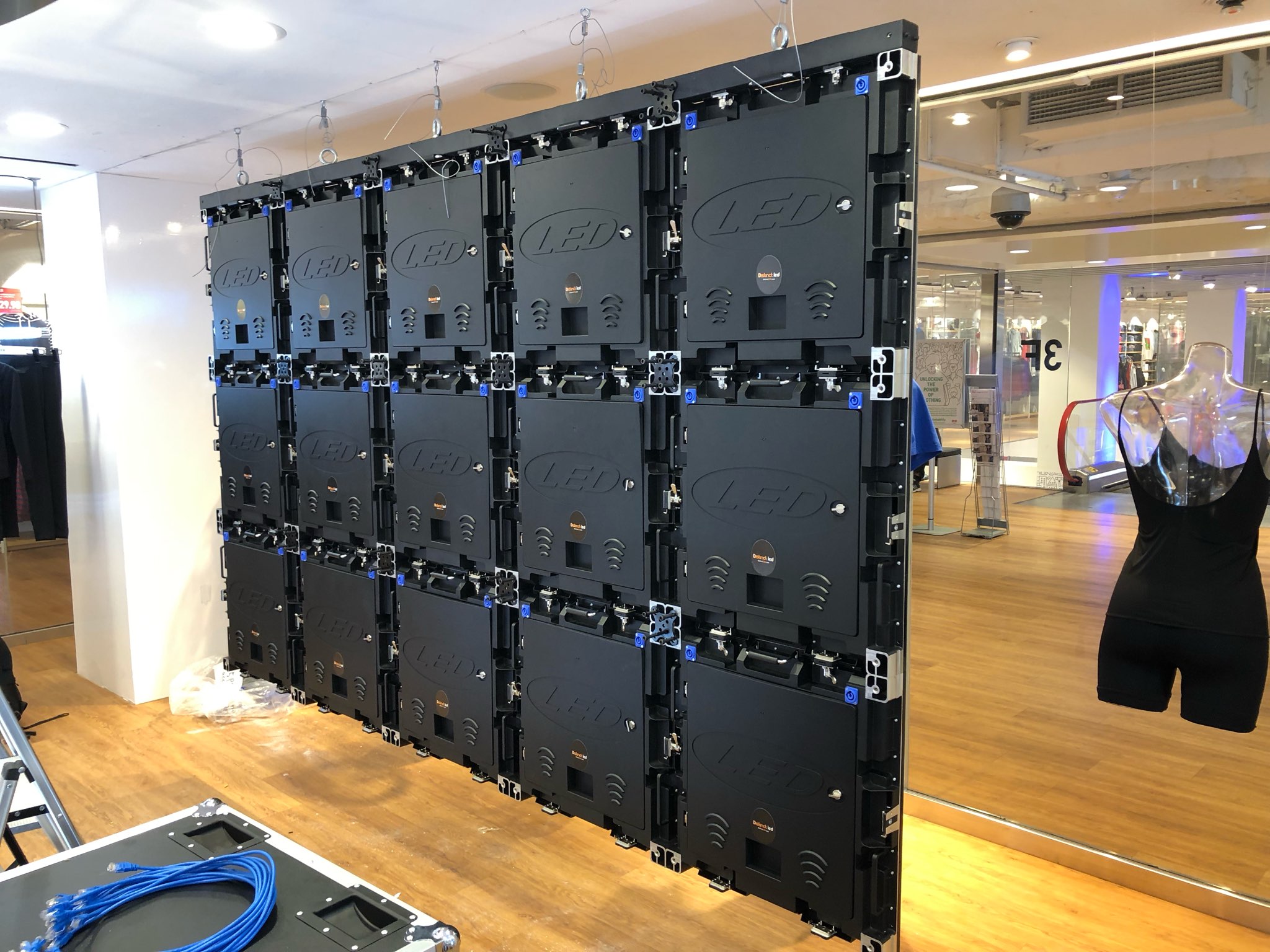 Installing LED video